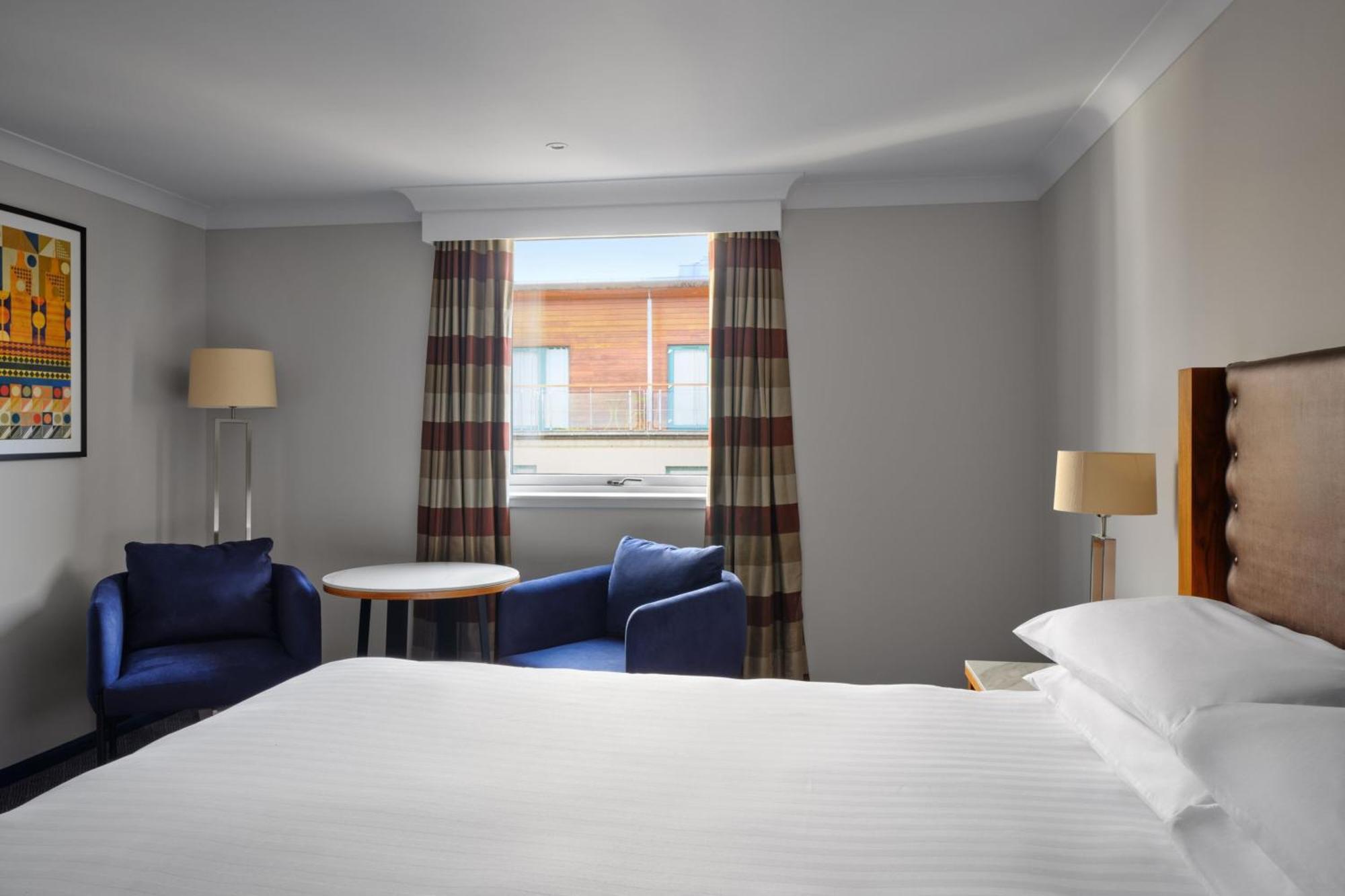 Edinburgh Marriott Hotel Holyrood Ngoại thất bức ảnh