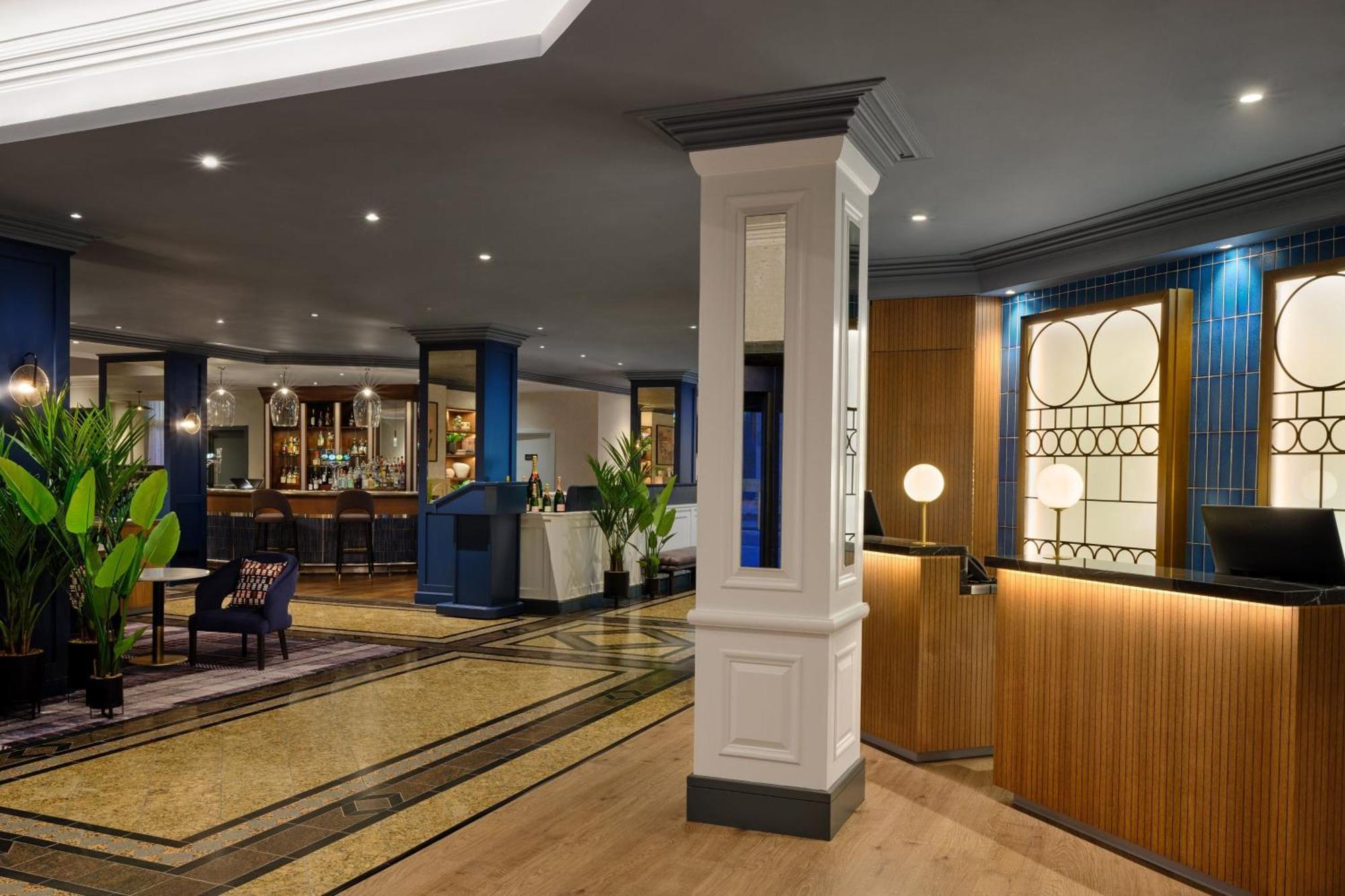 Edinburgh Marriott Hotel Holyrood Ngoại thất bức ảnh